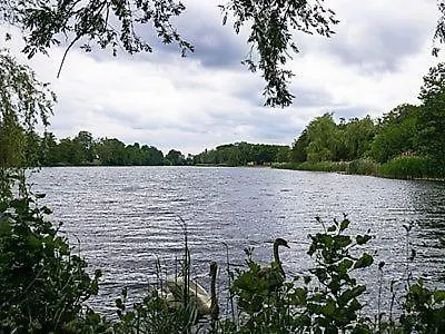 In Oberlausitz Mit Grossem Garten *